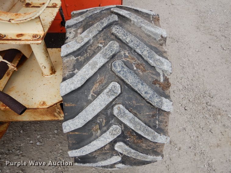 image for item GC9481 JLG 33RTS scissor lift