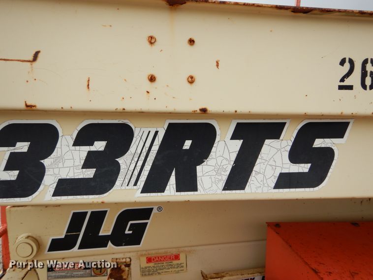 image for item GC9481 JLG 33RTS scissor lift