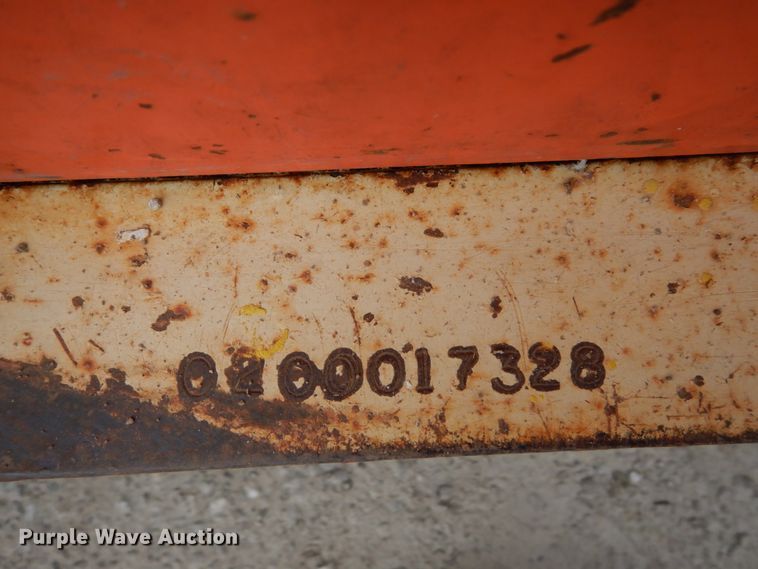 image for item GC9481 JLG 33RTS scissor lift