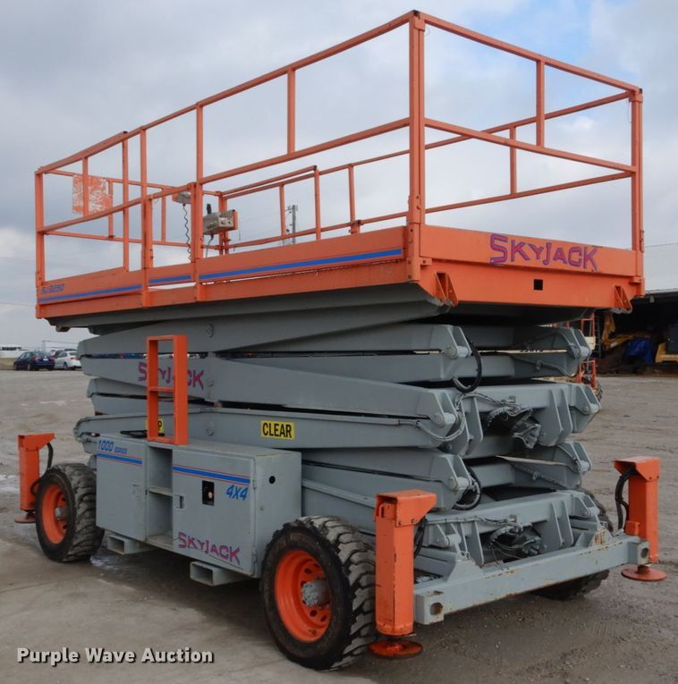 image for item GC9482 1998 Sky Jack SJ9250 1000 Series scissor lift