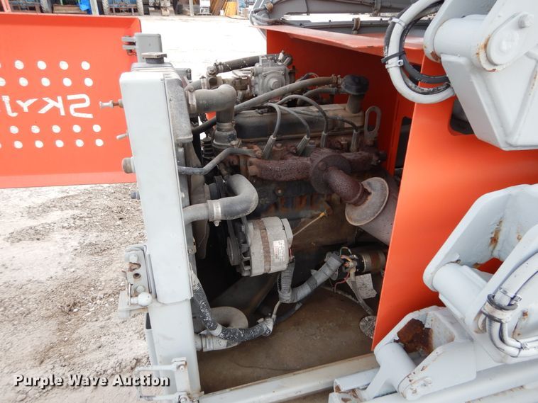 image for item GC9482 1998 Sky Jack SJ9250 1000 Series scissor lift