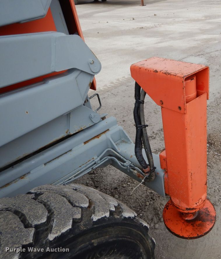 image for item GC9482 1998 Sky Jack SJ9250 1000 Series scissor lift