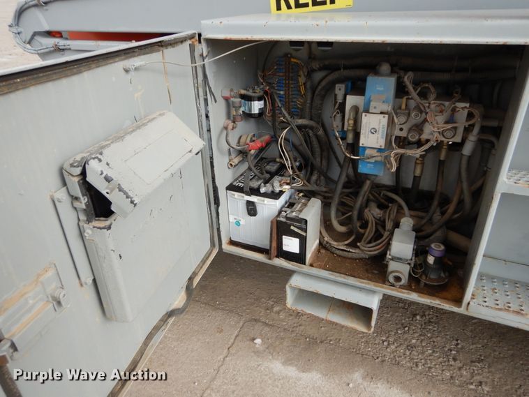 image for item GC9482 1998 Sky Jack SJ9250 1000 Series scissor lift