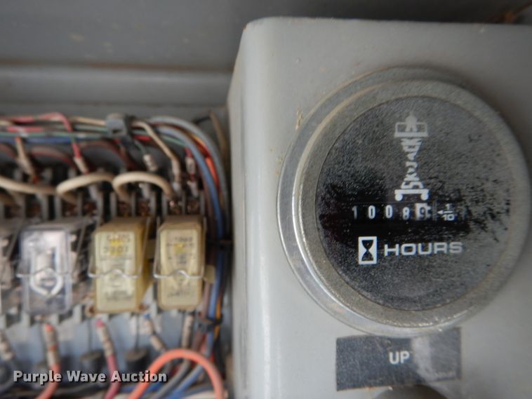 image for item GC9482 1998 Sky Jack SJ9250 1000 Series scissor lift