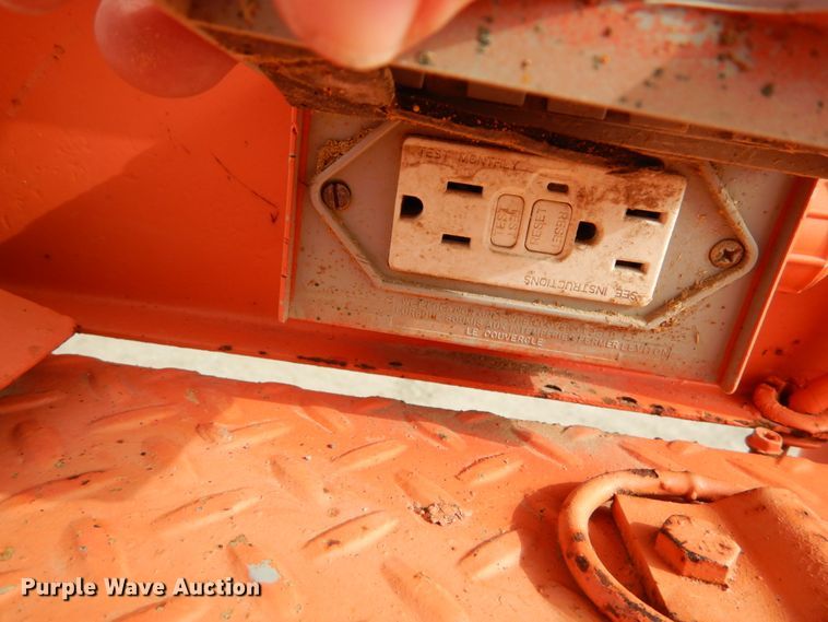 image for item GC9482 1998 Sky Jack SJ9250 1000 Series scissor lift