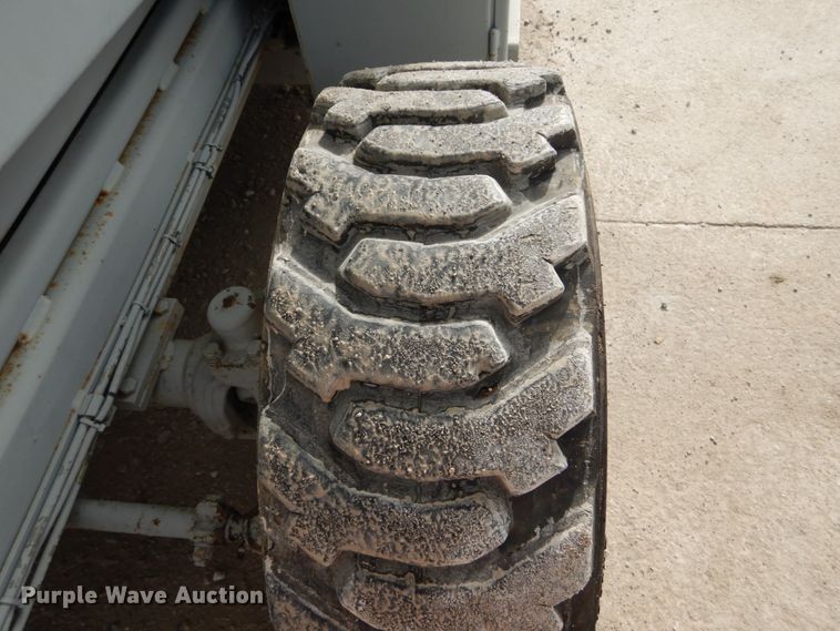 image for item GC9482 1998 Sky Jack SJ9250 1000 Series scissor lift