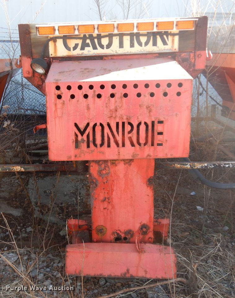 image for item GJ9207 Monroe spreader