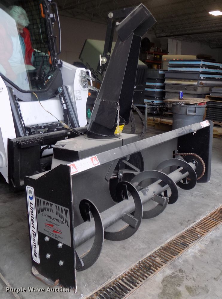 image for item H1252 Sheyene Tooling Black Max 600L skid steer snow blower