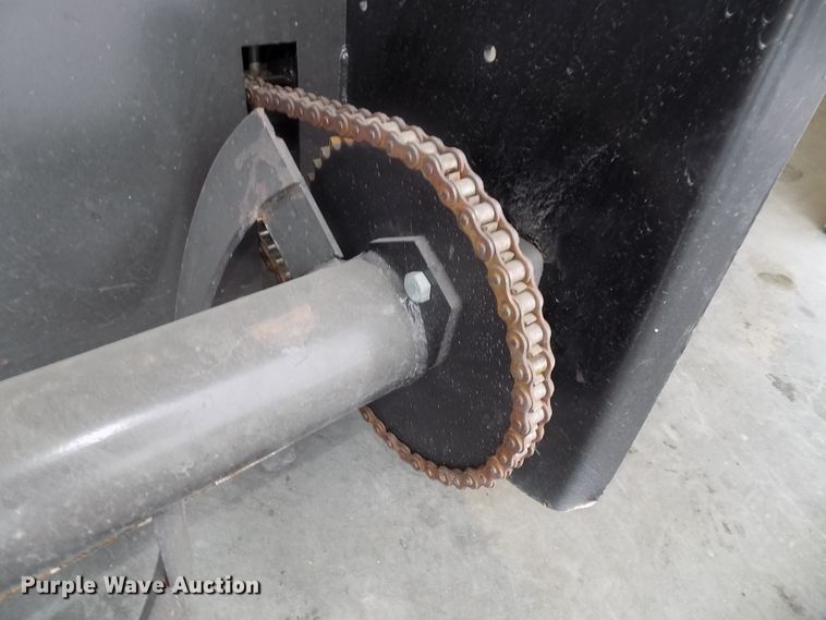 image for item H1252 Sheyene Tooling Black Max 600L skid steer snow blower