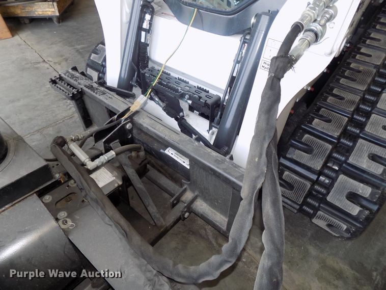 image for item H1252 Sheyene Tooling Black Max 600L skid steer snow blower