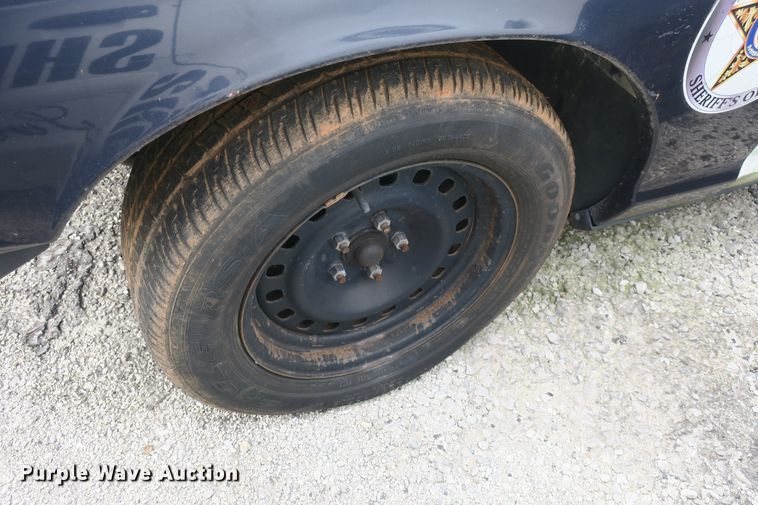 image for item DB10059 2002 Ford Crown Victoria Police Interceptor