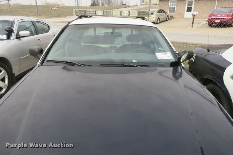 image for item DB10059 2002 Ford Crown Victoria Police Interceptor