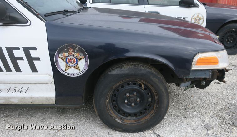 image for item DB10059 2002 Ford Crown Victoria Police Interceptor