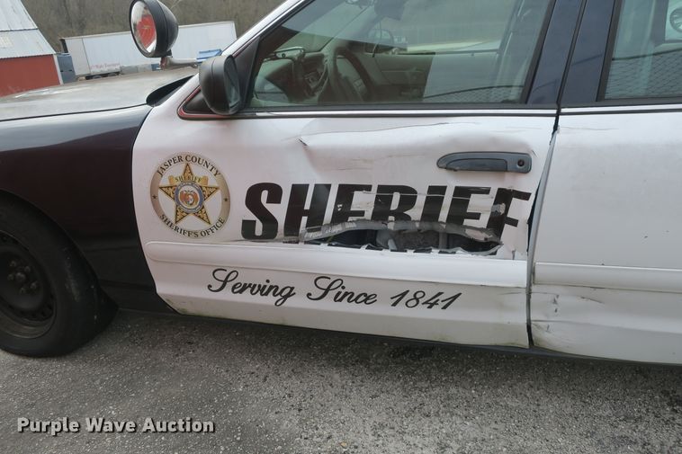 image for item DB10060 2002 Ford Crown Victoria Police Interceptor