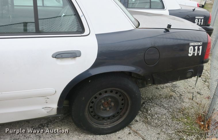 image for item DB10060 2002 Ford Crown Victoria Police Interceptor