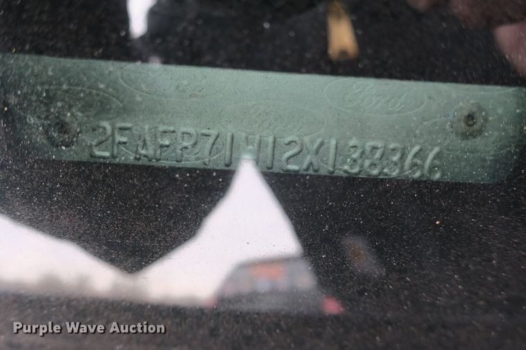 image for item DB10060 2002 Ford Crown Victoria Police Interceptor