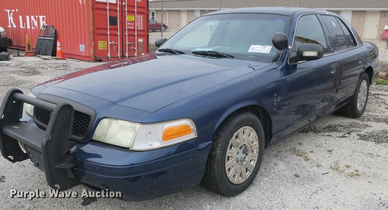 image for item DB10061 2005 Ford Crown Victoria Police Interceptor