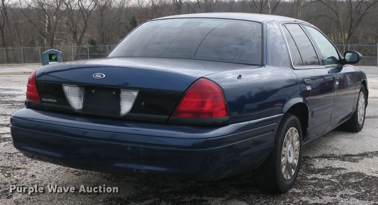 image for item DB10061 2005 Ford Crown Victoria Police Interceptor
