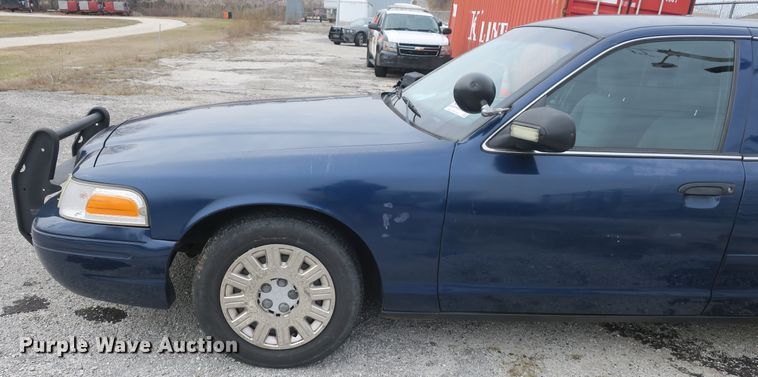image for item DB10061 2005 Ford Crown Victoria Police Interceptor