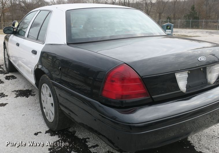 image for item DB10062 2010 Ford Crown Victoria Police Interceptor