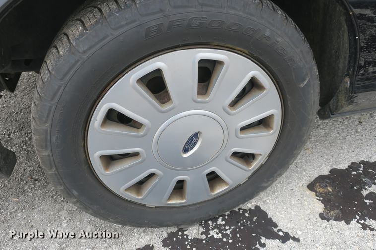 image for item DB10062 2010 Ford Crown Victoria Police Interceptor