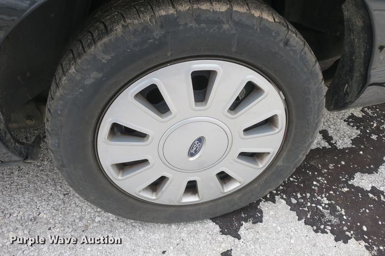 image for item DB10062 2010 Ford Crown Victoria Police Interceptor