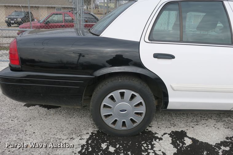 image for item DB10062 2010 Ford Crown Victoria Police Interceptor