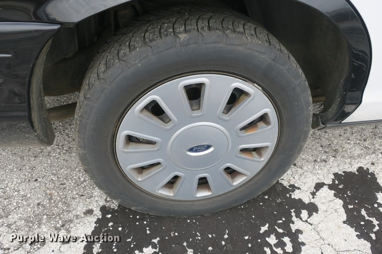 image for item DB10062 2010 Ford Crown Victoria Police Interceptor