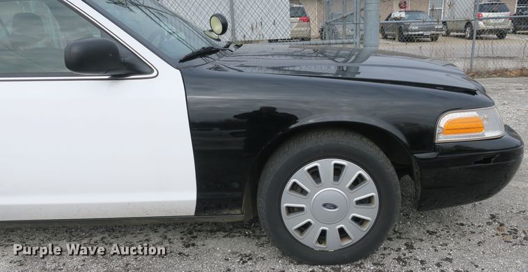 image for item DB10062 2010 Ford Crown Victoria Police Interceptor
