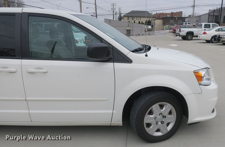 image for item DB10064 2012 Dodge Grand Caravan van