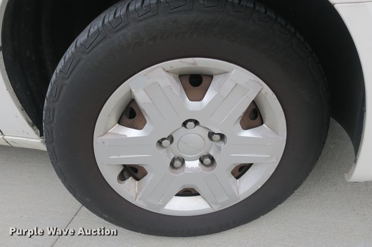 image for item DB10064 2012 Dodge Grand Caravan van