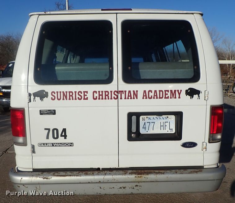 image for item DC3340 1998 Ford Club Wagon van