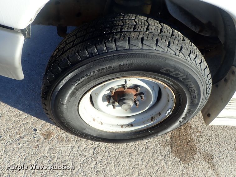 image for item DC3340 1998 Ford Club Wagon van