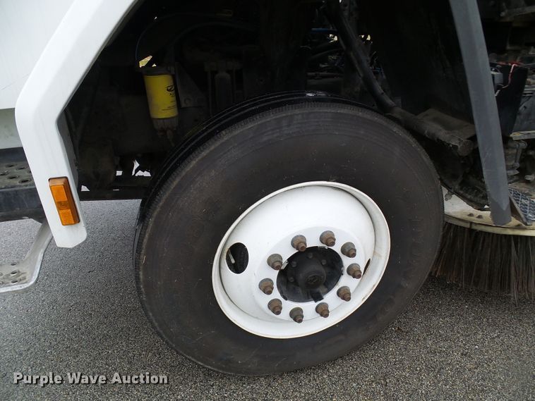 image for item DD1996 2003 Freightliner FC70 street sweeper truck