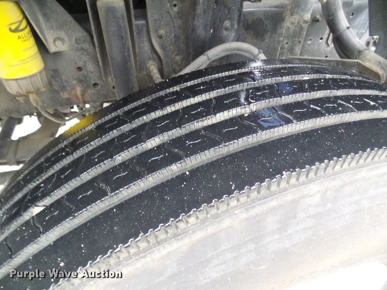 image for item DD1996 2003 Freightliner FC70 street sweeper truck