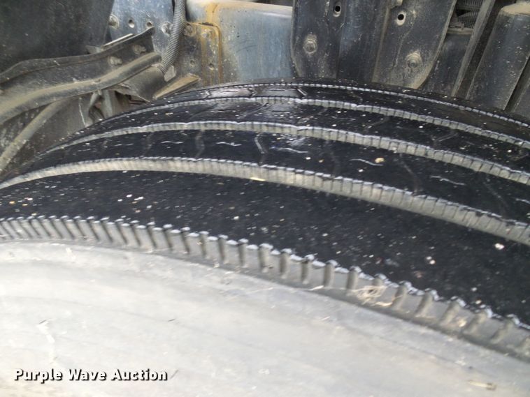 image for item DD1996 2003 Freightliner FC70 street sweeper truck