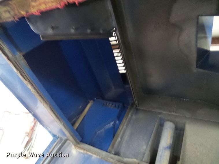 image for item DD1996 2003 Freightliner FC70 street sweeper truck