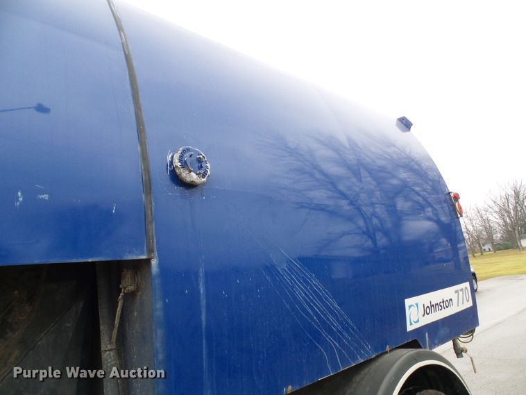 image for item DD1996 2003 Freightliner FC70 street sweeper truck