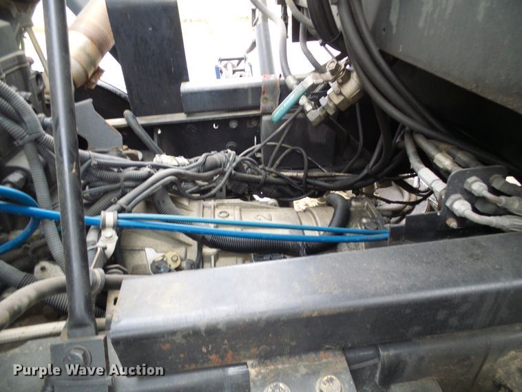 image for item DD1996 2003 Freightliner FC70 street sweeper truck