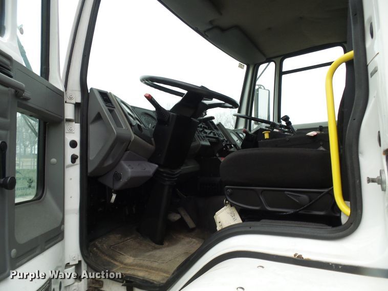 image for item DD1996 2003 Freightliner FC70 street sweeper truck