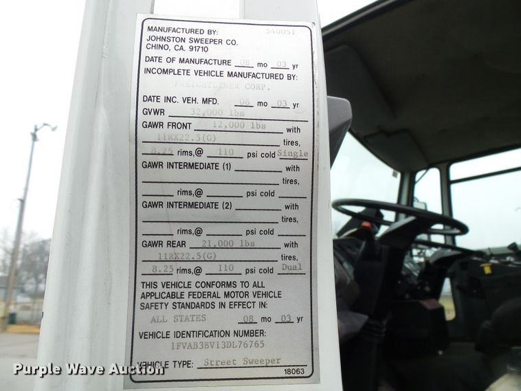 image for item DD1996 2003 Freightliner FC70 street sweeper truck