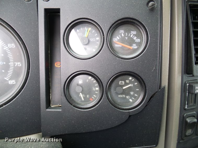 image for item DD1996 2003 Freightliner FC70 street sweeper truck