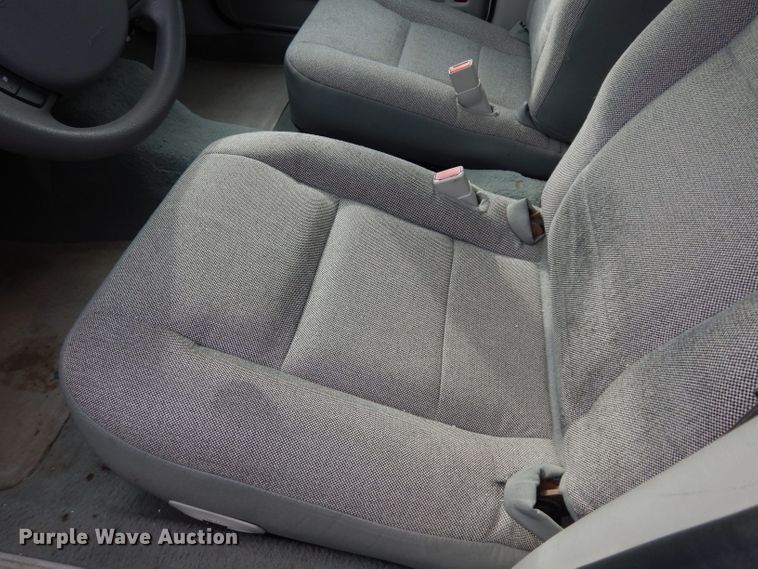 image for item DE4320 2005 Ford Crown Victoria Police Interceptor