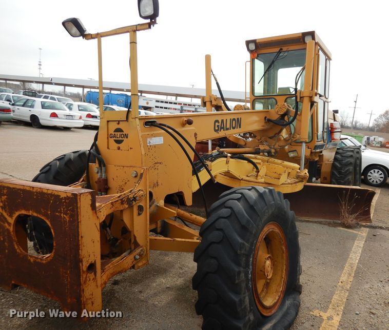 image for item DE4321 1994 Galion Dresser 850 motor grader