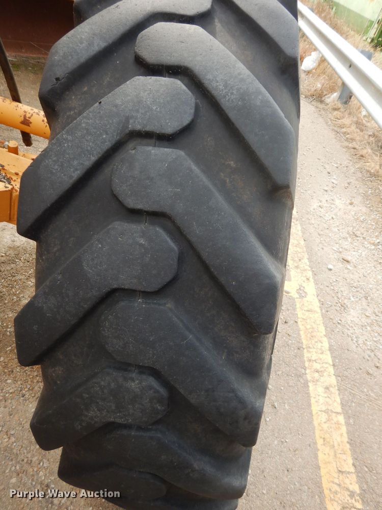 image for item DE4321 1994 Galion Dresser 850 motor grader