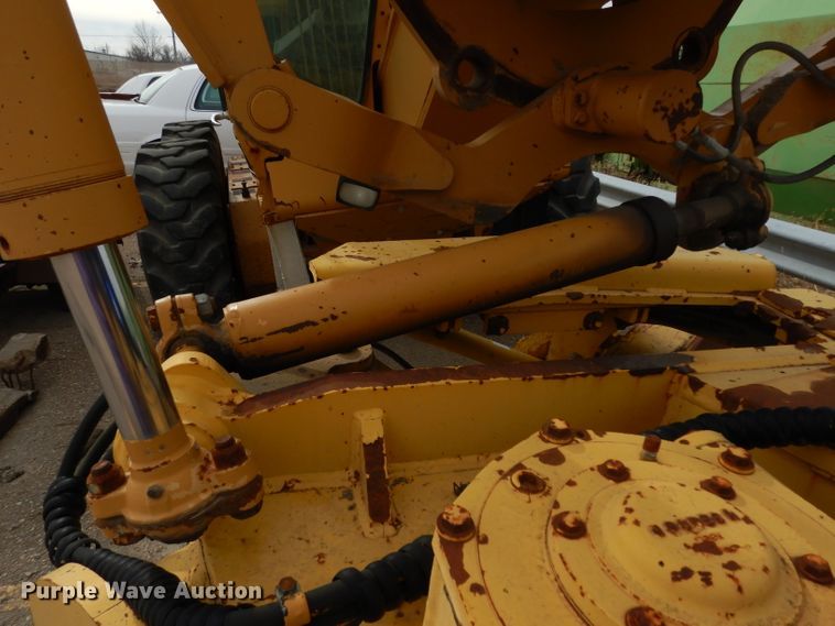 image for item DE4321 1994 Galion Dresser 850 motor grader