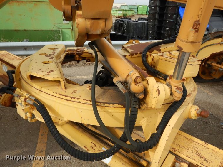 image for item DE4321 1994 Galion Dresser 850 motor grader