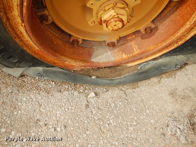 image for item DE4321 1994 Galion Dresser 850 motor grader