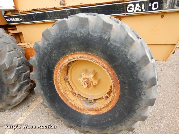 image for item DE4321 1994 Galion Dresser 850 motor grader