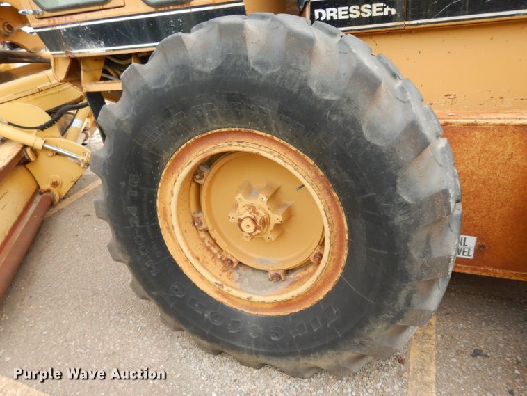 image for item DE4321 1994 Galion Dresser 850 motor grader